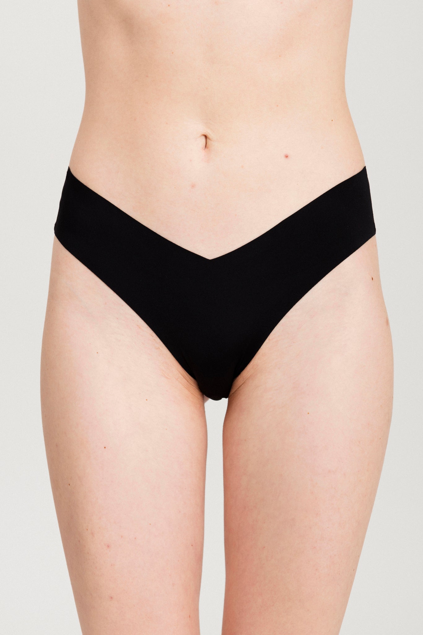 Invisible V-shaped seamless underwear briefs